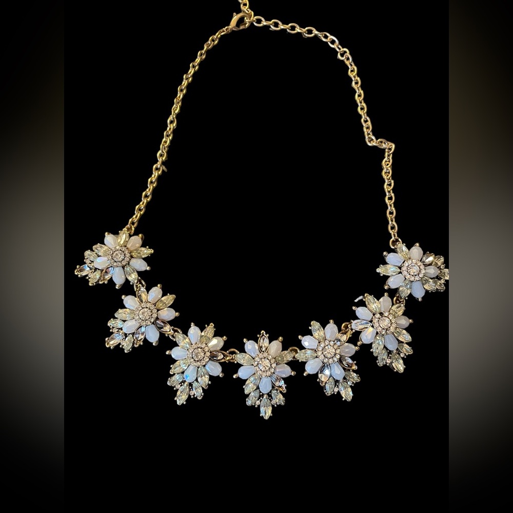 Gorgeous Gold Toned Glass Bead and Rhinestone Necklace